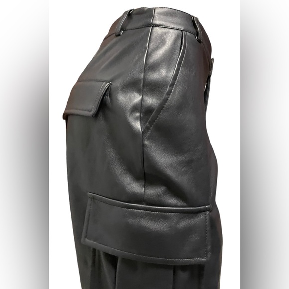 7 For All Mankind Vegan Leather Cargos - Picture 8 of 10